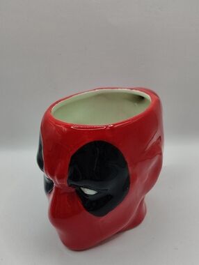 Marvels Deadpool 3D Head Shaped Mug 